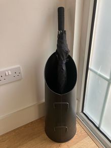 Umbrella stand