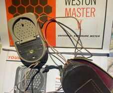 light meter Weston Master V hand held light exposure f/stop meter vintage case
