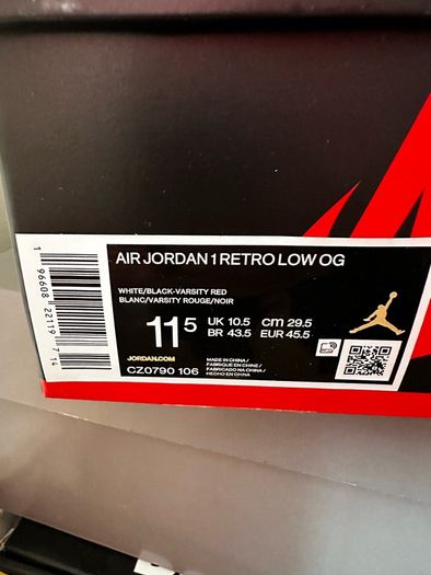 Air Jordan 1 Low OG Black Toe
