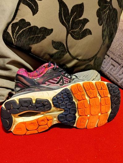 New Balance 860v7 Running Shoes Size EU 39 / US 8 / UK 6