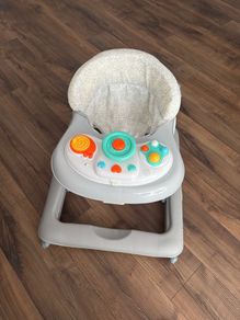baby walker