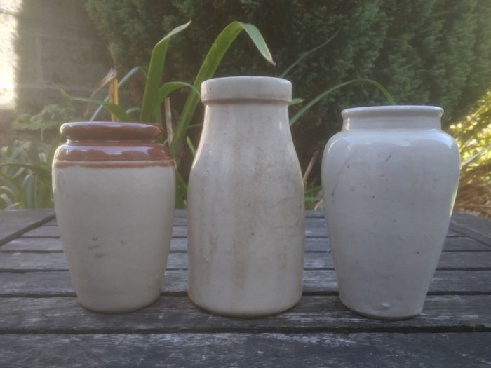 Dublin Belfast And Lisburn Antique Cream Pots