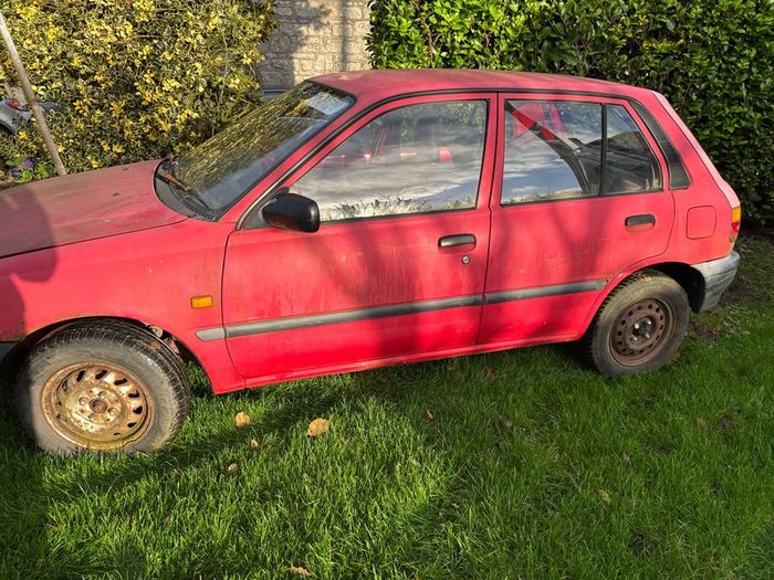 Toyota starlet for parts