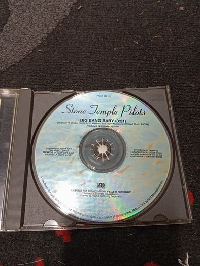 CD singles (metal)