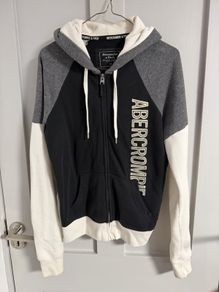 Abercrombie & Fitch Hoodie. Size M