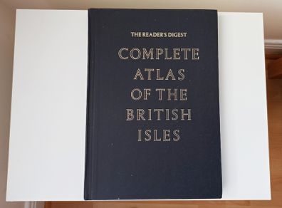 Large vintage book Readers Digest "Complete Atlas Of The British Isles  including the Republic of Ireland"   hardback