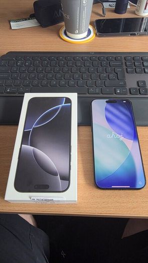 iPhone 16 Pro Max 256gb - Titanium Black