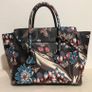 Prada printed tote bag Image 2