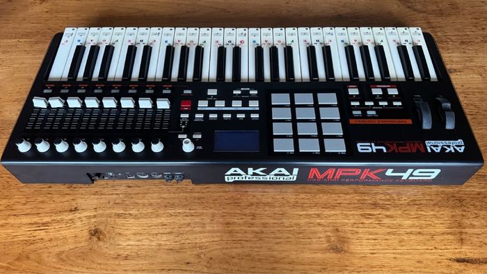 Akai Mpk49