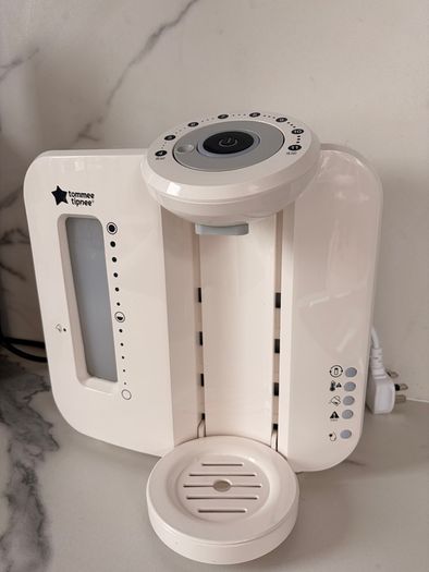 Tommee Tippee Perfect Prep Bottle Maker & Go Prep