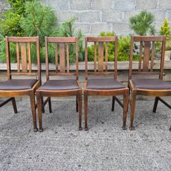 Set of 4 Arts & Crafts oak dining chairs