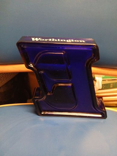 Vintage Worthington E ashtray