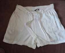 White linen shorts size L