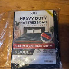 Volila Heavy Duty Double Mattress Bag (150cm x 230cm x 30cm).