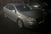 2010 vw jetta 1.6 Tdi for breaking