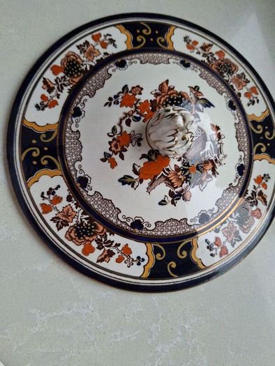 Beautiful Cole Pottery Vegetable Dishes
