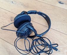 Philips SPH2000 headphones