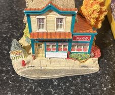 Lilliput Lane Coca-Cola Country collection.