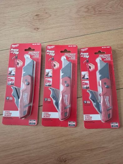 Milwaukee FASTBACK Folding Utility Knife with Blade Storage