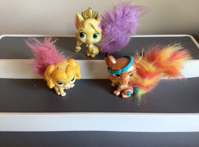 Disney Palace pets 3 figures