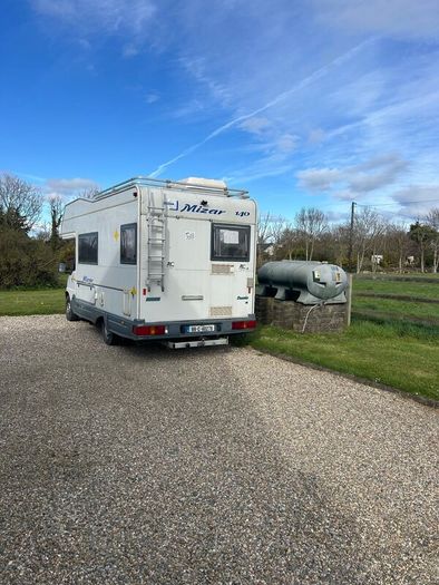 Camper