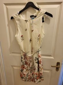Flowery dress Size 10
