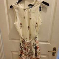 Flowery dress Size 10