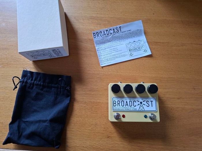 Hudson Electronics Broadcast Dual Footswitch
