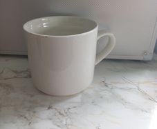 White clean cup