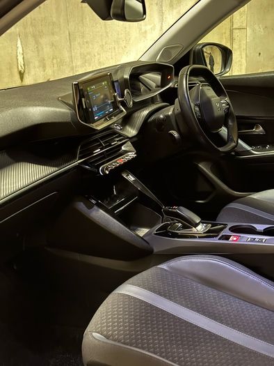 2021 Peugeot e-2008 50KWH