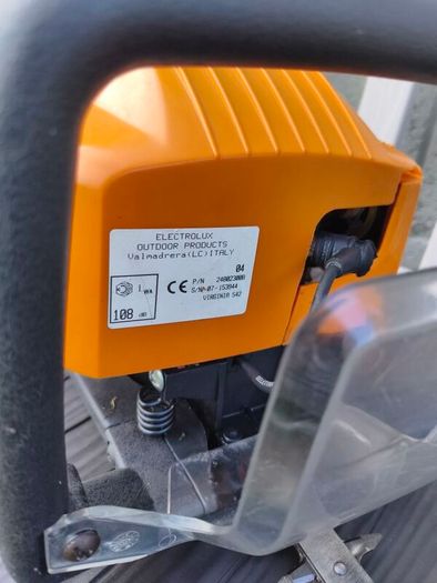 Hedge Trimmer - McCulloch Virginia MH524P
