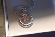 ladies silver chain and pendant
