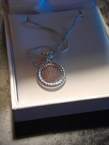 ladies silver chain and pendant