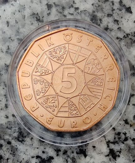 Austria 5 Euro Copper Uncirculated Coin 2018 - Easter Bunny - Easter Coins