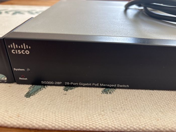 Cisco SG-300-28P POE switch