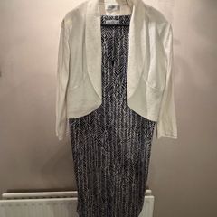 Gallery size XL cardigan & Gallery size 20 dress