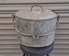 Galvanised pot