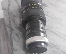 Canon FD 85-300mm f/4.5 S.S.C. vintage telephoto zoom lens. [1, 2]