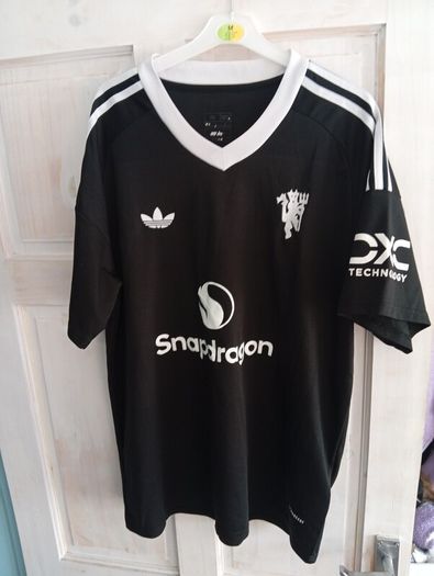 Manchester United away goalkeeper jersey 3xl slim fit