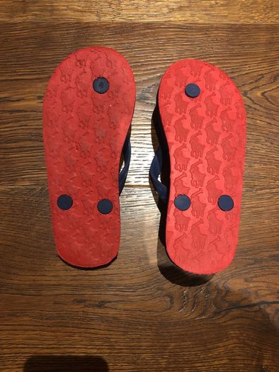 boys flip flops