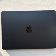 MacBook Air M2 13.6 2022 for Sale Excellent Condition