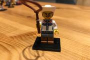 Lego Collectible Minifigures Cowgirl series 8
