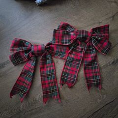 Christmas wreath bows