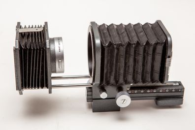 Leitz Wetzlar Leica Hammertone Grey Bellows 16556P and16557Q Macro Close Focus Bellows