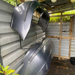 Ford Focus Mk1 Ghia Doors and Panels - 1 lot