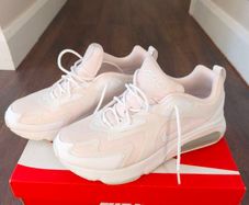 Nike Air Max 200 White/Pink Size 9.5