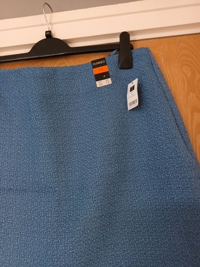 Dunnes  Mini Skirt. S. 14. B.N.W.T