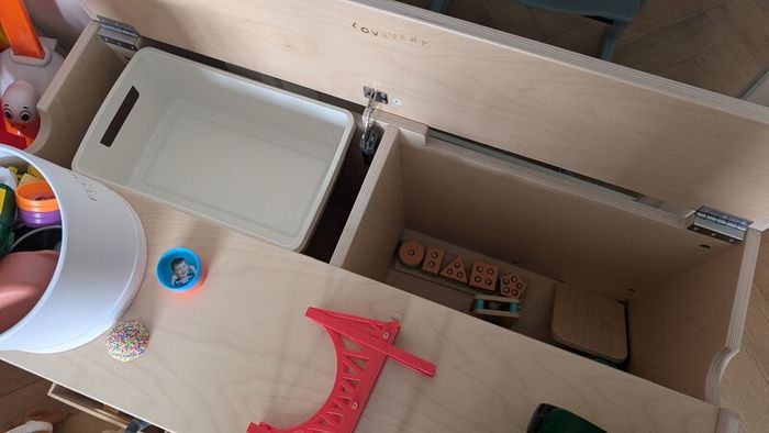 Lovevery Montessori Playshelf