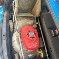 Honda Izy Petrol Lawnmower (Please make offer, trying to get rid of asap)