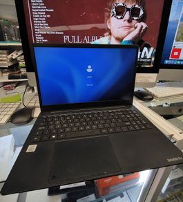 Toshiba Dynabook Satellite Pro C50 Core i7-1065G7 (10th Gen) 16GB 500GB SSD 15.6 Inch FHD Windows 11 Pro Laptop